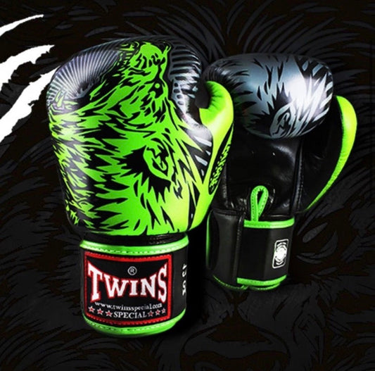 Twins Special BOXING GLOVES FBGVL3-50 Green Black